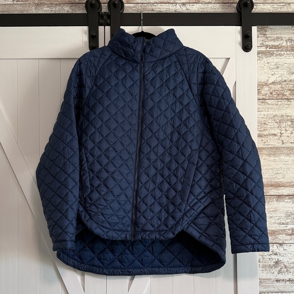 Athleta Whisper Featherless jacket
